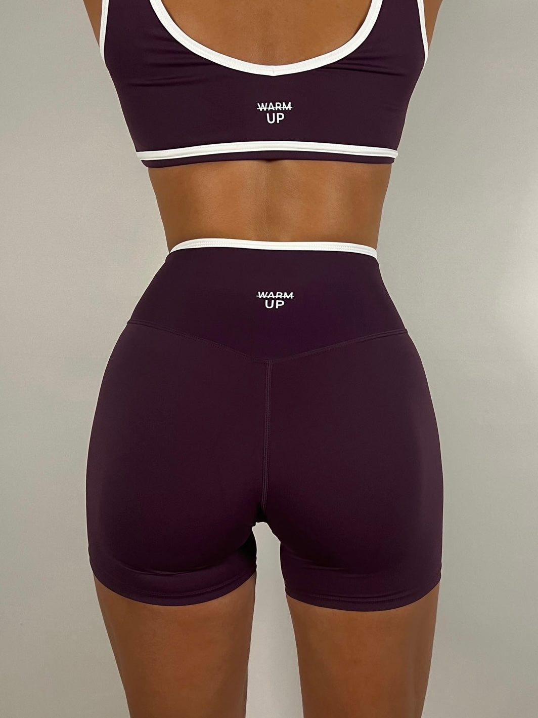 Plum purple Contrast V shorts