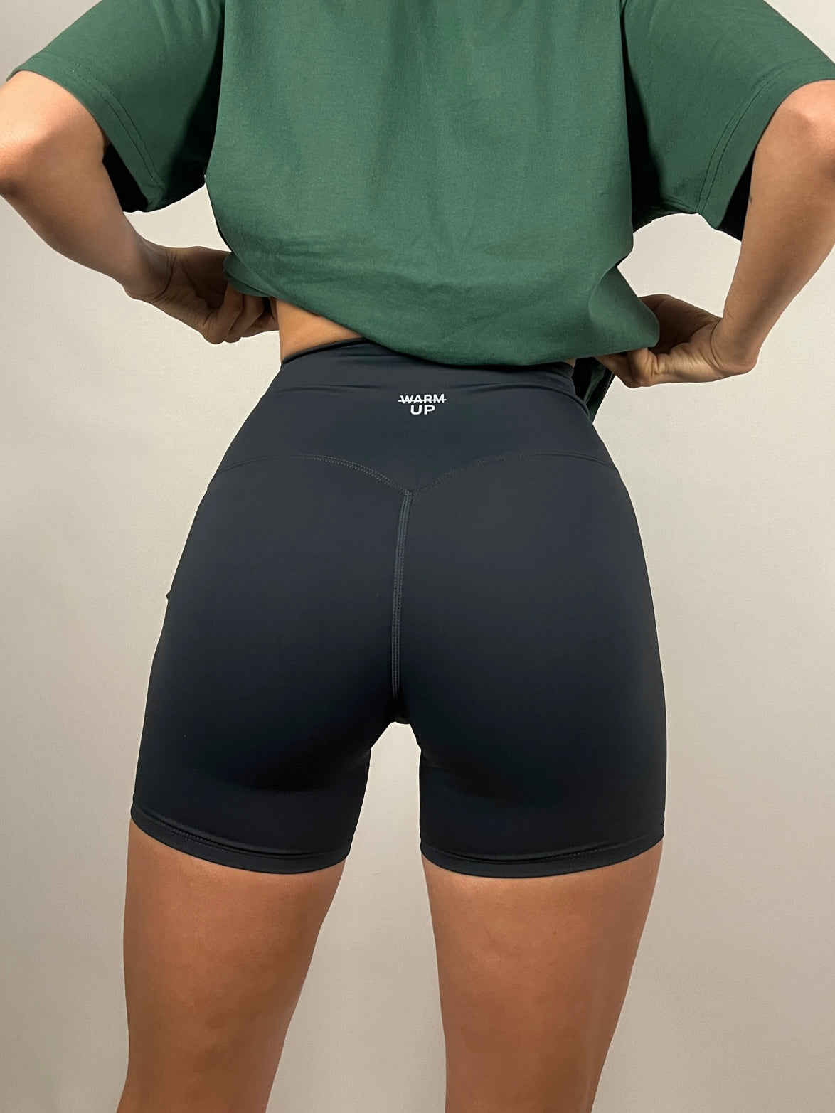 Essential Oil Green 6” shorts