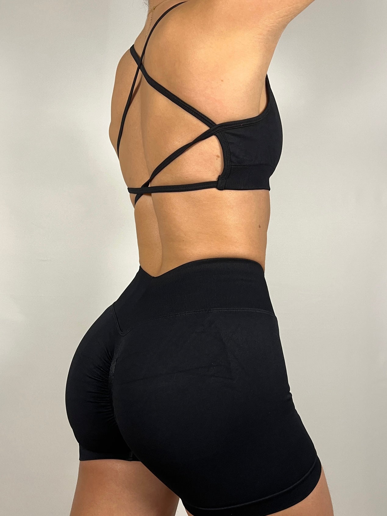 Jet Black Seamless Backless Bra