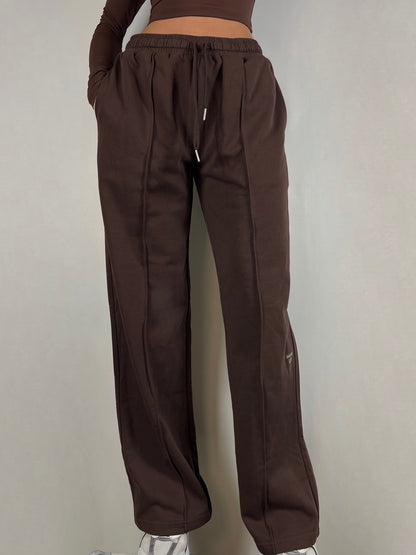 Cocoa Lightweight Wide fit Joggers