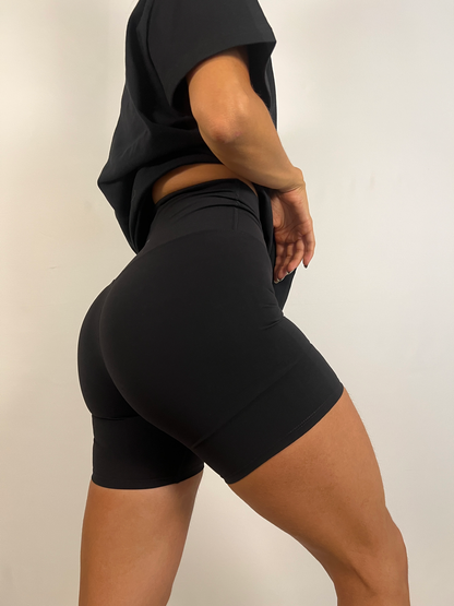 Essential Black 6” Shorts