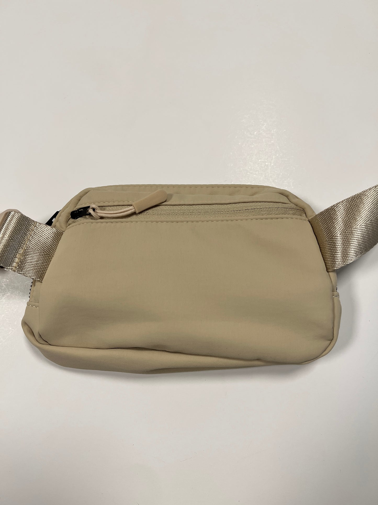 Adapt Beige belt bag